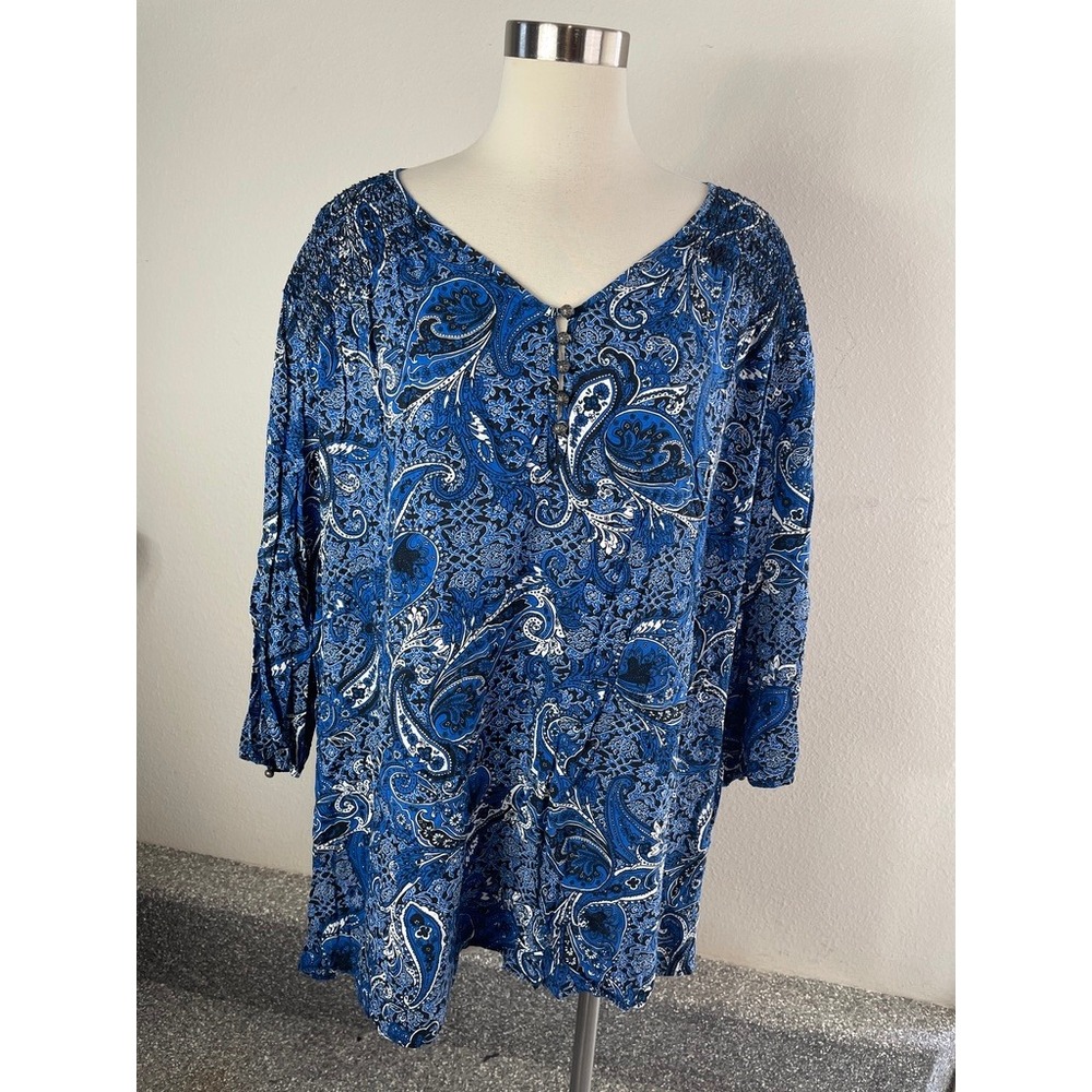 Catherines Womens Plus 4X 30/32W Blue Paisley V Neck Tunic Top‎ 3/4 Sleeve Shirt